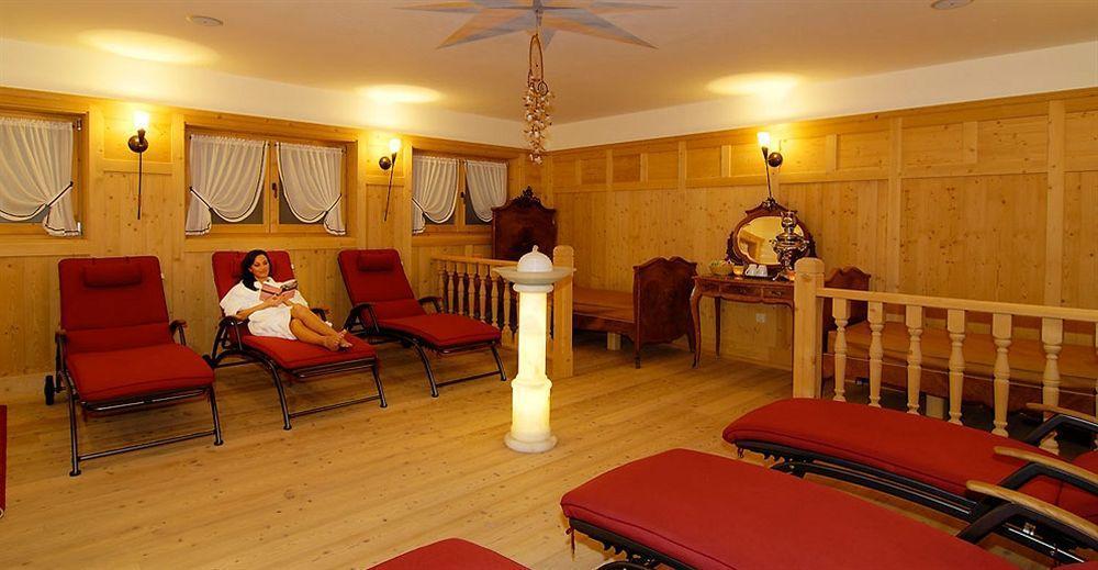 Hotel Dolomites Inn Canazei Exterior foto